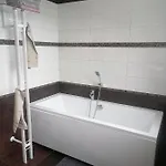 Dom Pod Wierzbami - Dom Na Wylacznosc Nawiady